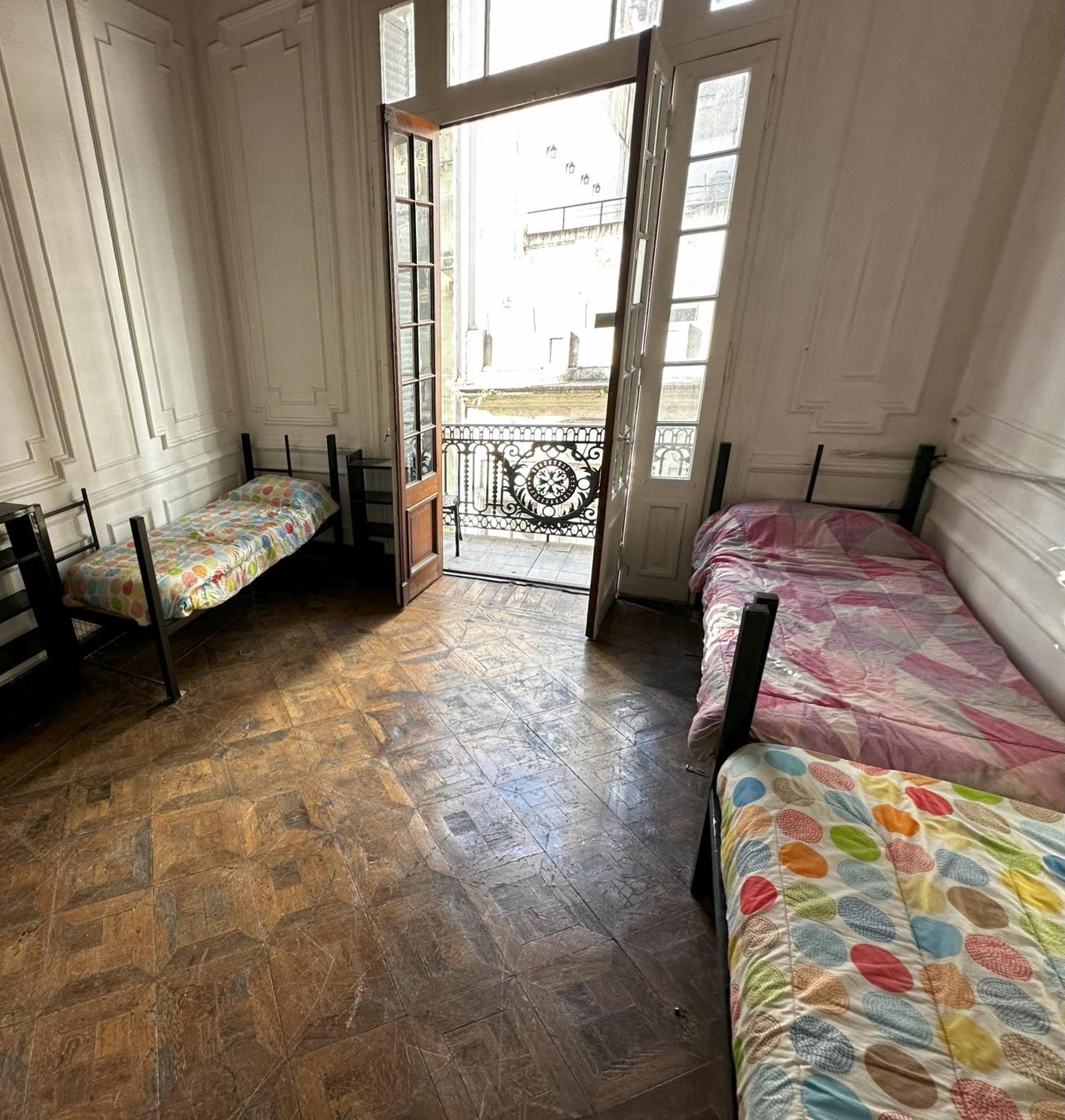 Ideal Social Hostel บัวโนสไอเรส ภายนอก รูปภาพ
